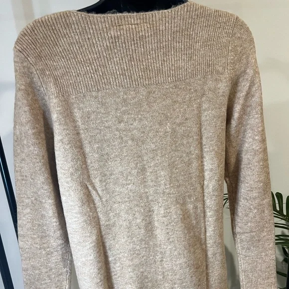 Loft Beige Sweater - Picture 1 of 6